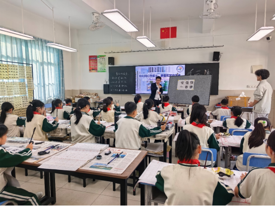 05-2-学生资助管理中心赴清远佛冈城西时代小学开展主题教育活动.png